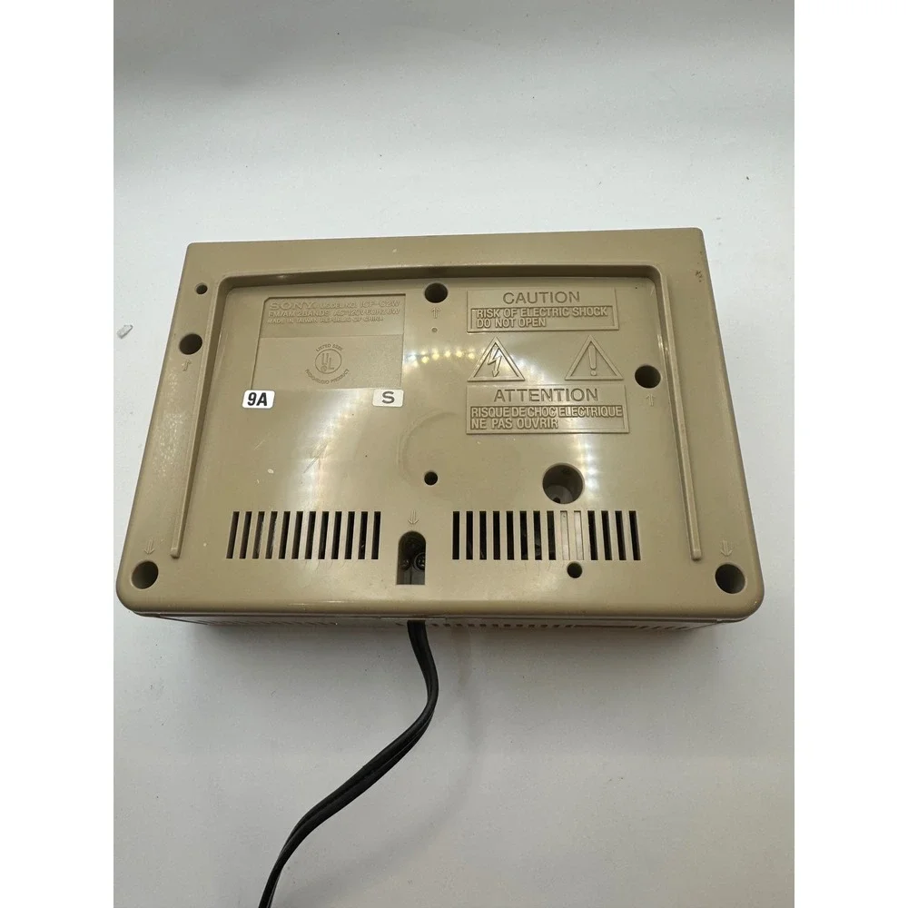 Sony Dream Machine ICF-C2W FM AM Digital Clock Radio Vintage Tan Bedside Alarm
